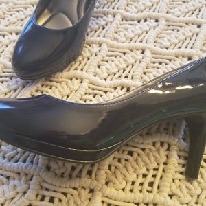 Kelly and Katie navy dorothea pumps